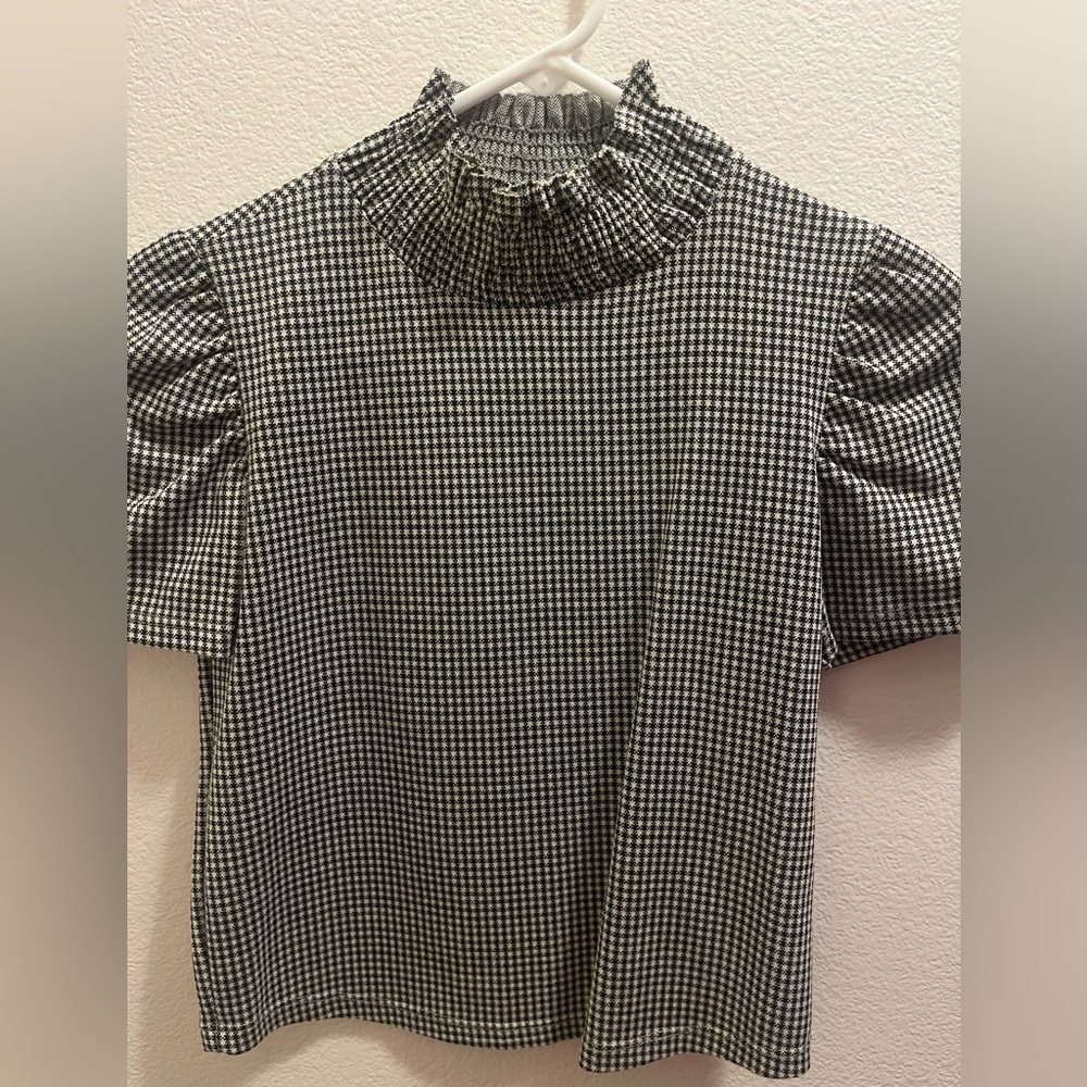 Zara Women’s Black and White Checked High Neck Top